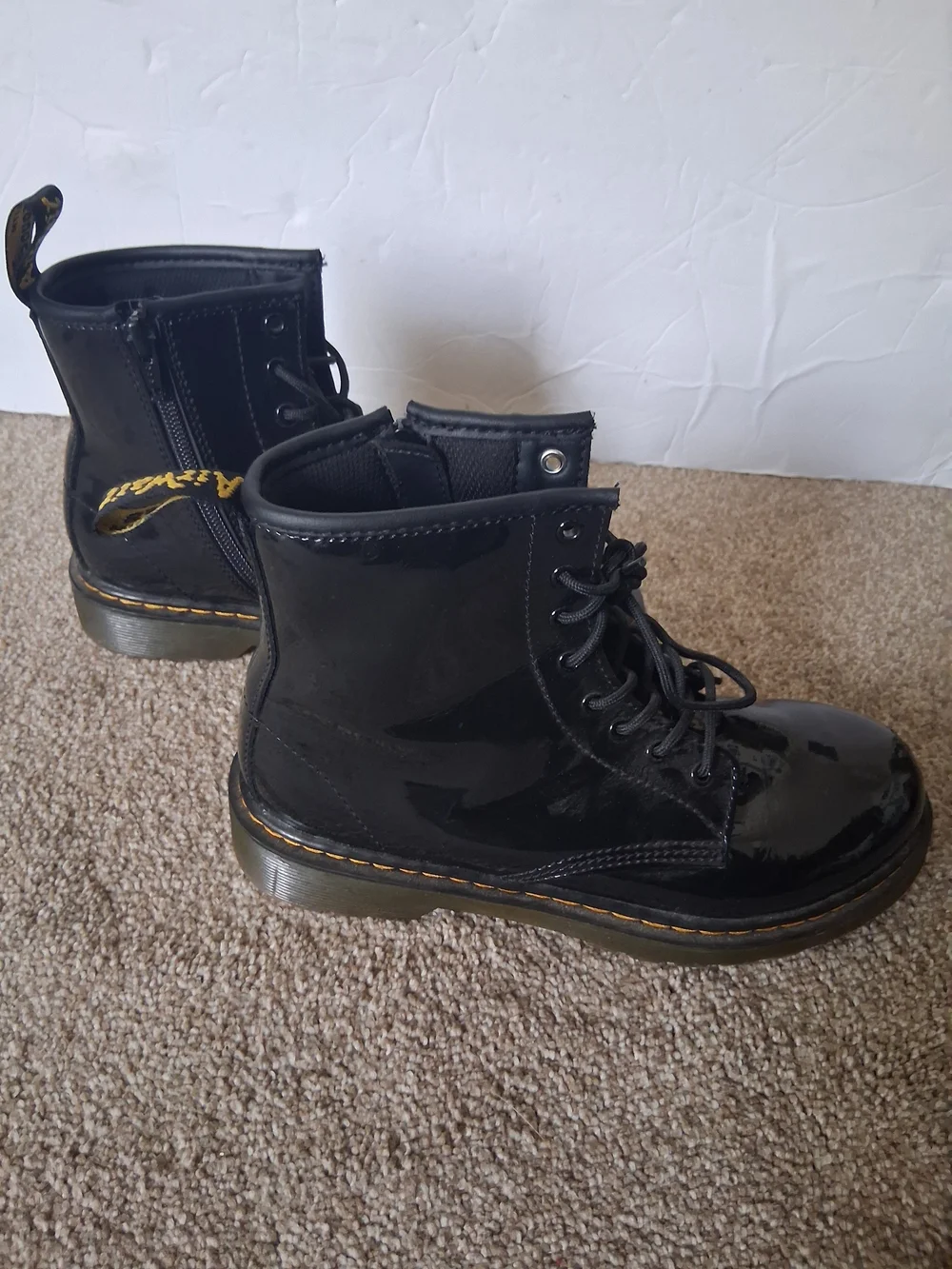 Dr. Martens Kids 1460 J Black Patent Leather Side Zip Boots Size US 5L / 4M